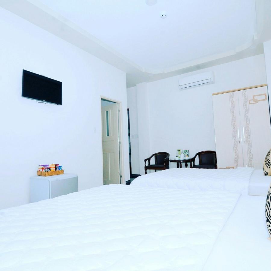 Jiny Tran Hotel Duong Dong  Екстер'єр фото