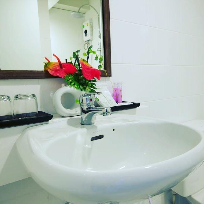 Jiny Tran Hotel Duong Dong  Екстер'єр фото