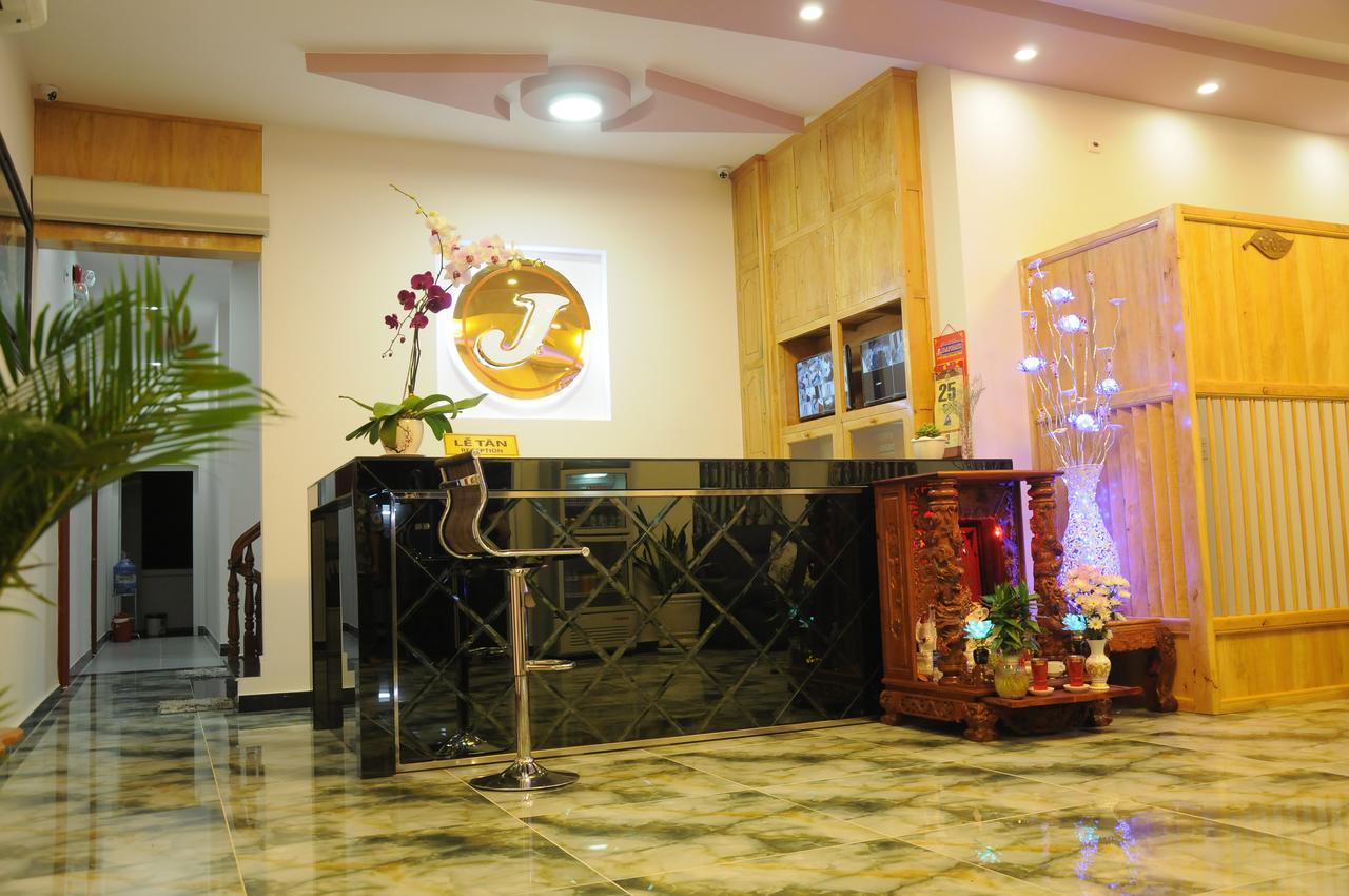Jiny Tran Hotel Duong Dong  Екстер'єр фото