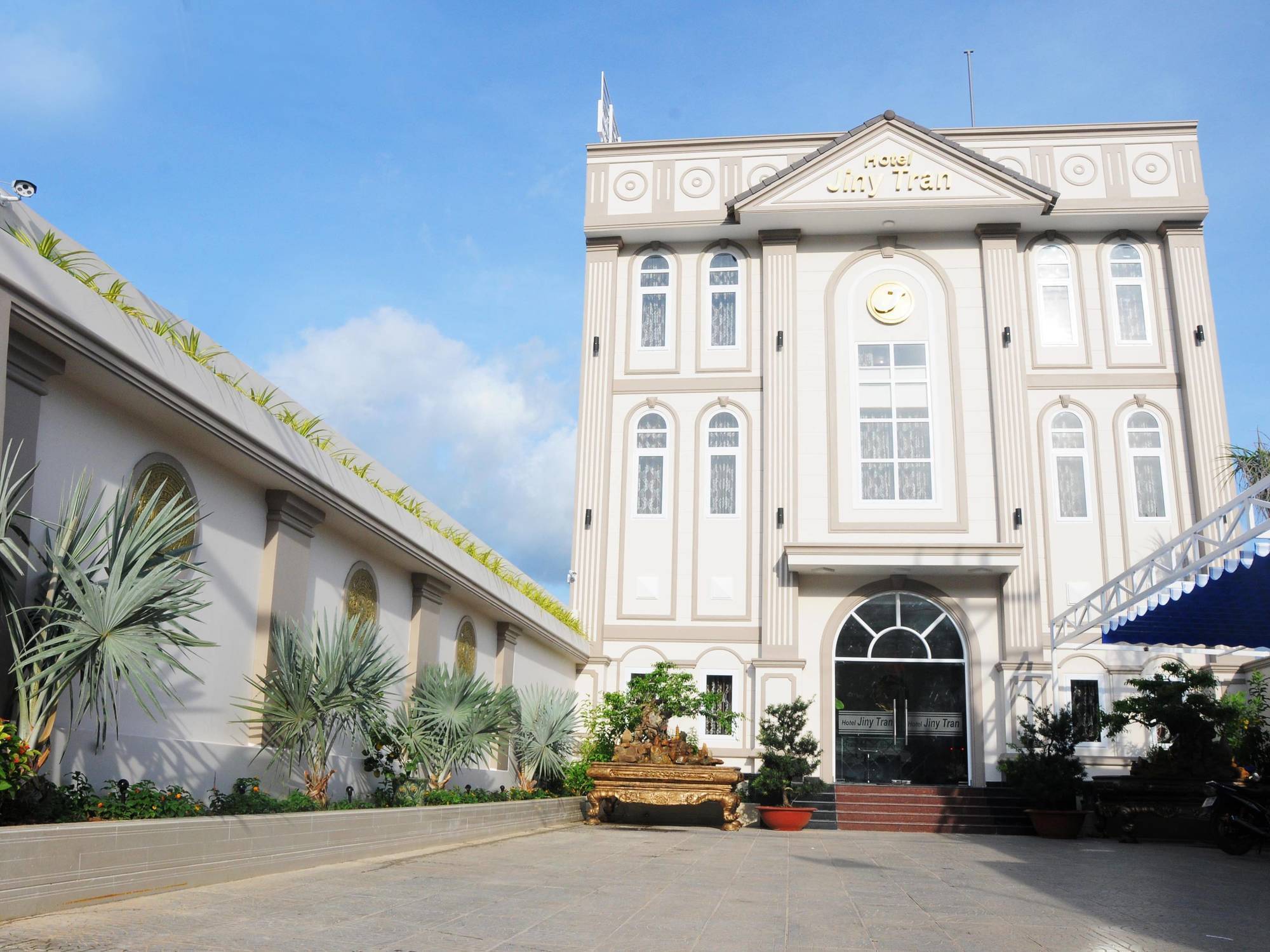Jiny Tran Hotel Duong Dong  Екстер'єр фото