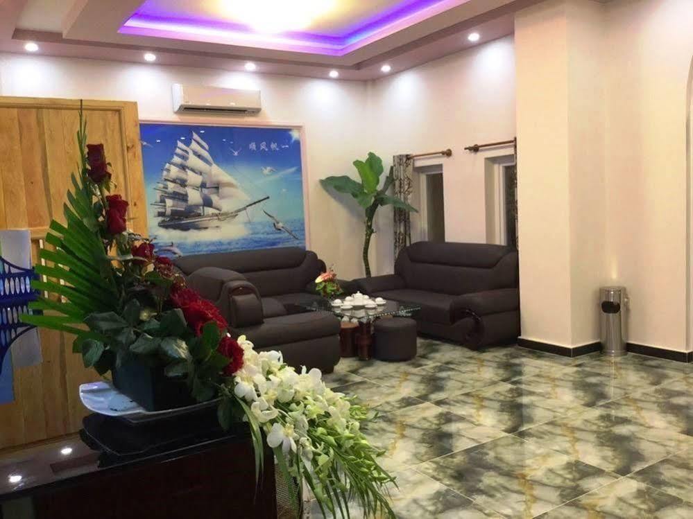Jiny Tran Hotel Duong Dong  Екстер'єр фото