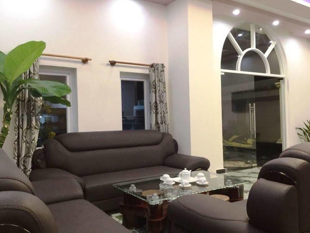 Jiny Tran Hotel Duong Dong  Екстер'єр фото