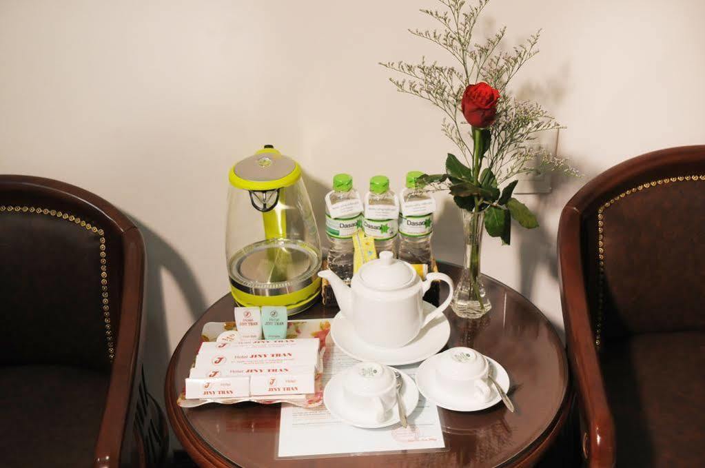 Jiny Tran Hotel Duong Dong  Екстер'єр фото